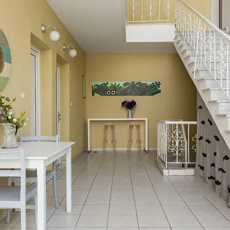 Ξενοδοχείο με διαμερίσματα Afkos